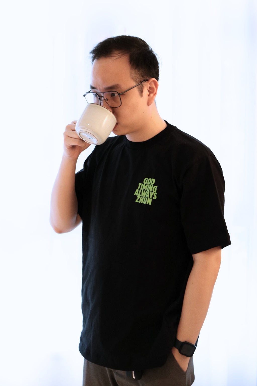 "God timing always zhun" - Oversized Black T-Shirt